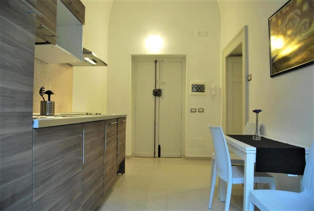 Appartamento Aurora Bari Exterior foto
